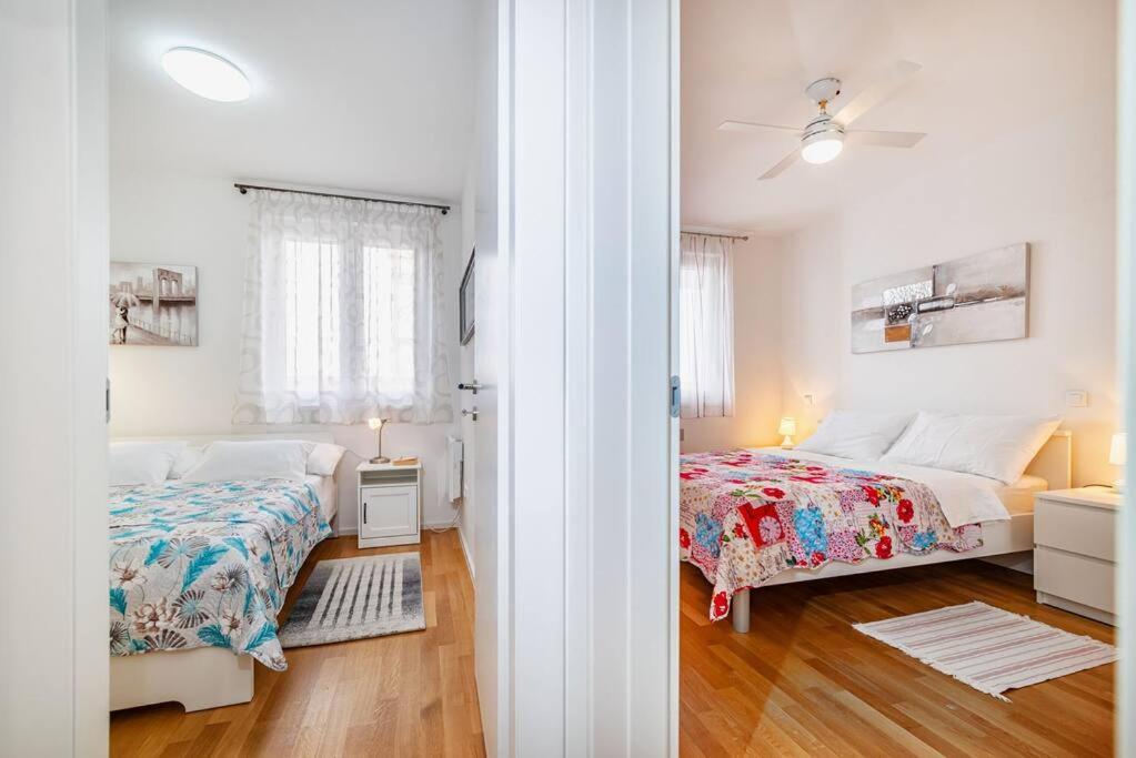 Ap Stella, Center Of Zadar, 2Br, Parking Apartment Екстериор снимка
