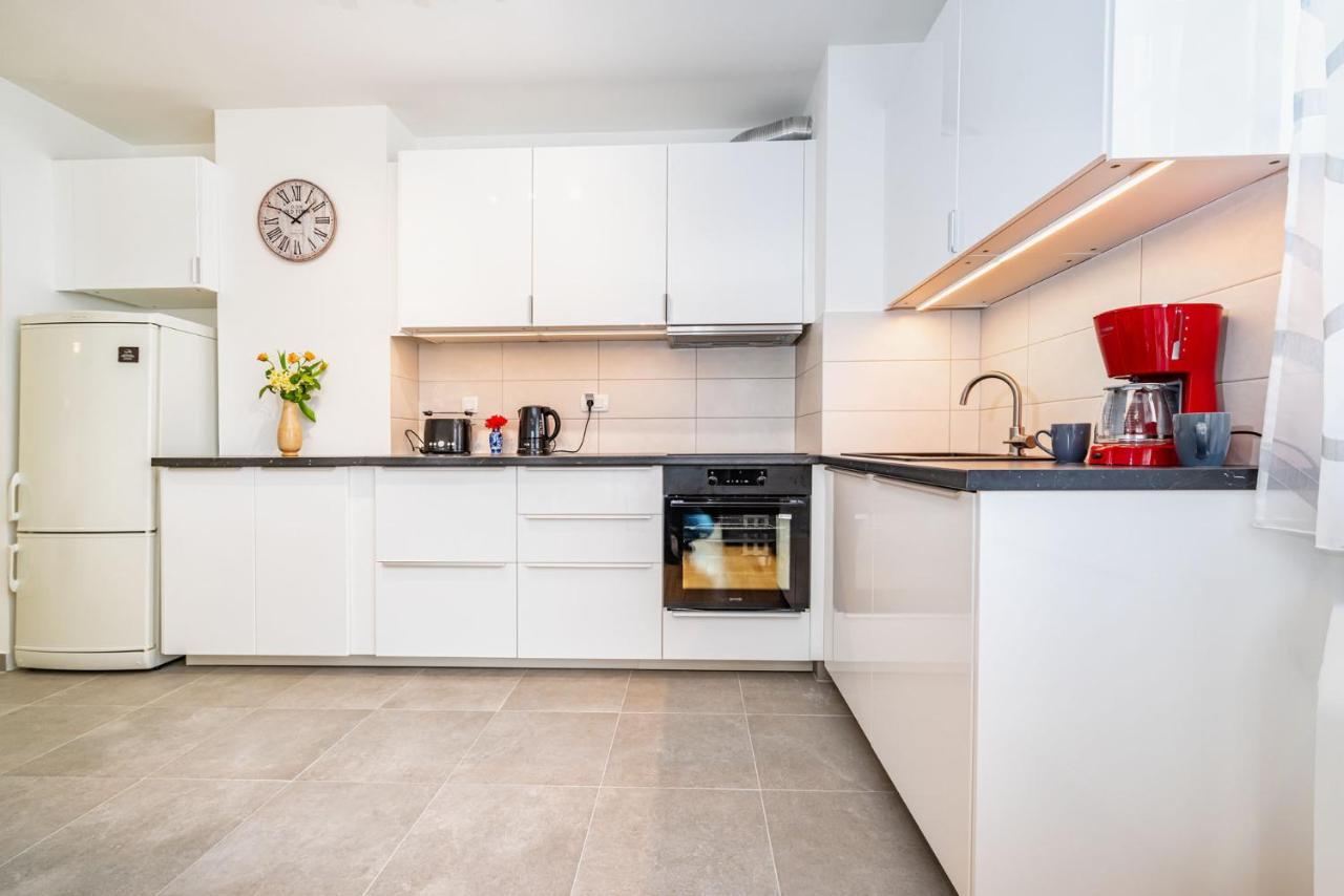 Ap Stella, Center Of Zadar, 2Br, Parking Apartment Екстериор снимка