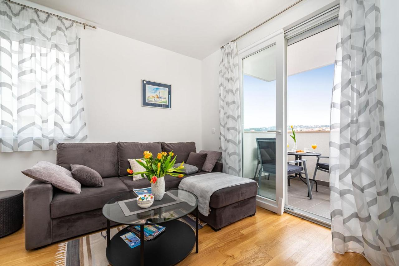 Ap Stella, Center Of Zadar, 2Br, Parking Apartment Екстериор снимка