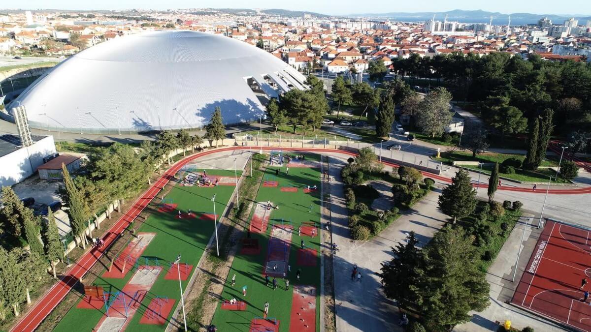 Ap Stella, Center Of Zadar, 2Br, Parking Apartment Екстериор снимка